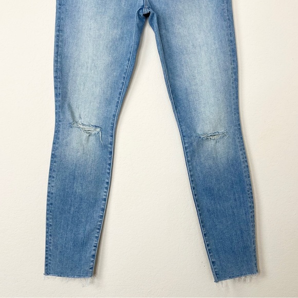 MOTHER The Stunner Ankle Fray Button Fly in Hit the Jackpot Wash - Picture 6 of 16